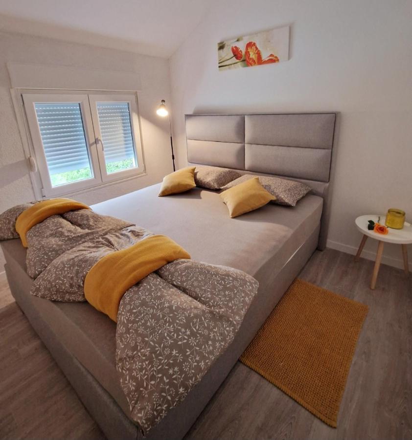App & Beauty Loza Apartment ซัมบราทิยา ภายนอก รูปภาพ